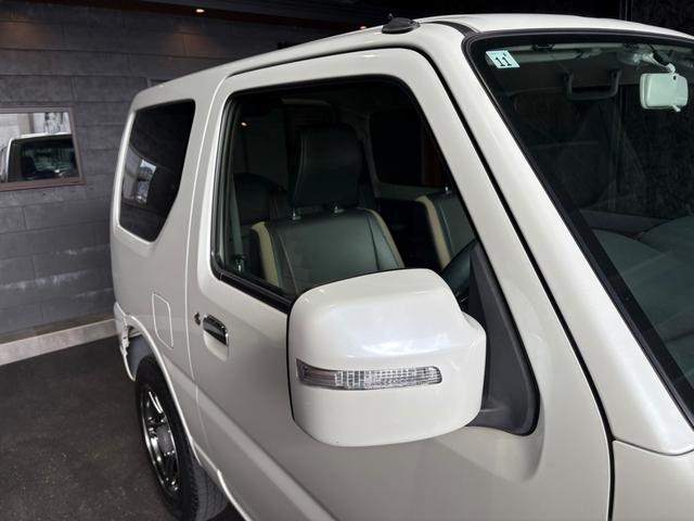 ジムニー ランドベンチャー　社外ナビ／バックカメラ／ＤＶＤ再生／フルセグＴＶ／Ｂｌｕｅｔｏｏｔｈ／３６０°ドライブレコーダー／レザーシート／シートヒーター／ＥＴＣ／純正１６ＡＷ／フォグランプ／ステアリングスイッチ／キーレス（39枚目）