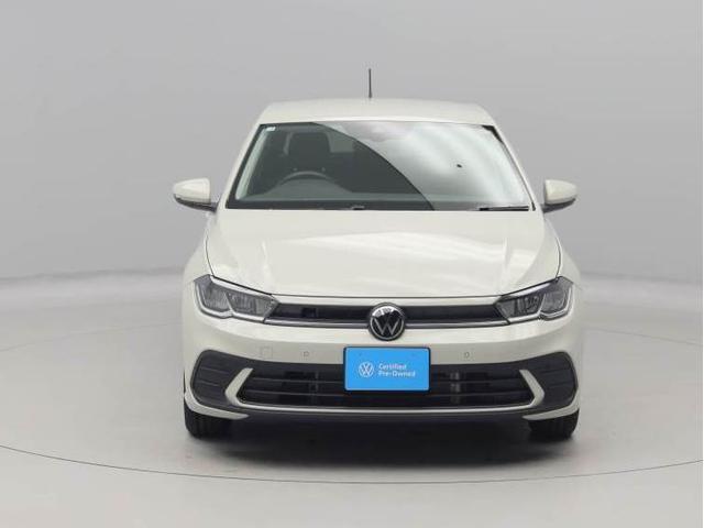 ポロ TSIアクティブ 認定中古車 純正ナビ LEDヘッドライト アダプティブクルーズコントロール 15インチホイール フルオートエアコン リアビューカメラ デジタルメーター 歩行者検知対応シティエマージェンシーブレーキ(10枚目)