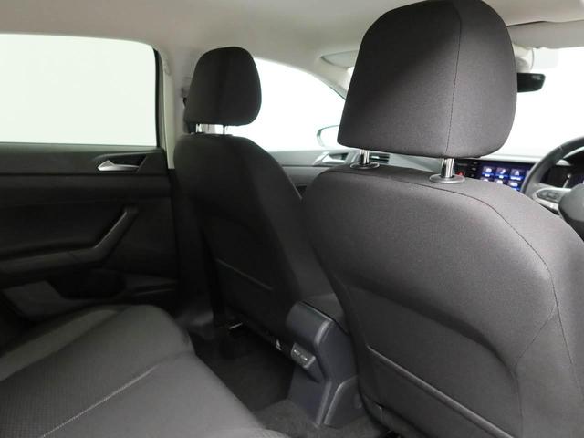 ポロ TSIアクティブ 認定中古車 純正ナビ LEDヘッドライト アダプティブクルーズコントロール 15インチホイール フルオートエアコン リアビューカメラ デジタルメーター 歩行者検知対応シティエマージェンシーブレーキ(14枚目)