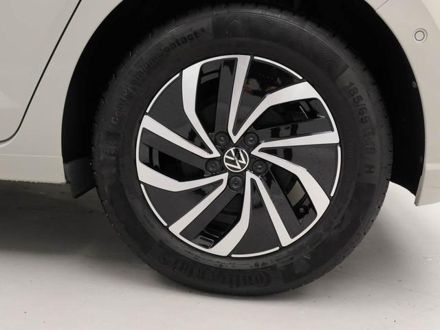 ポロ TSIアクティブ 認定中古車 純正ナビ LEDヘッドライト アダプティブクルーズコントロール 15インチホイール フルオートエアコン リアビューカメラ デジタルメーター 歩行者検知対応シティエマージェンシーブレーキ(26枚目)