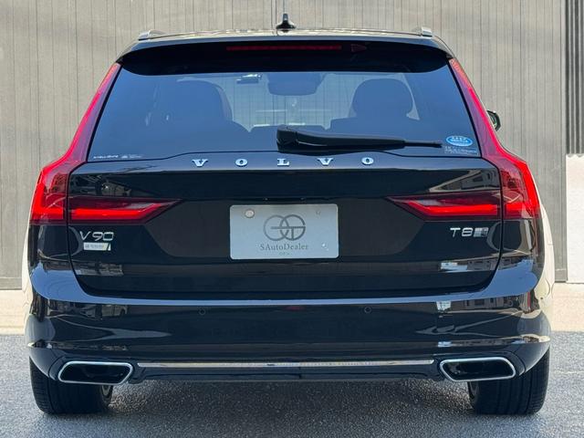 Ｖ９０ Ｔ８　ツインエンジン　ＡＷＤ　インスクリプション　禁煙車　Ｔ８ツインエンジンＡＷＤインスクリプション　ブラウンレザー　パノラマサンルーフ　パノラミックビュー　ベンチレーションシート　パワーリアゲート　ステアリングアシスト付ＢＬＩＳ　ＬＥＤデイライト（9枚目）