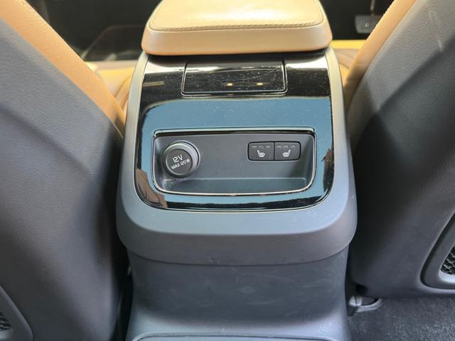 Ｖ９０ Ｔ８　ツインエンジン　ＡＷＤ　インスクリプション　禁煙車　Ｔ８ツインエンジンＡＷＤインスクリプション　ブラウンレザー　パノラマサンルーフ　パノラミックビュー　ベンチレーションシート　パワーリアゲート　ステアリングアシスト付ＢＬＩＳ　ＬＥＤデイライト（23枚目）