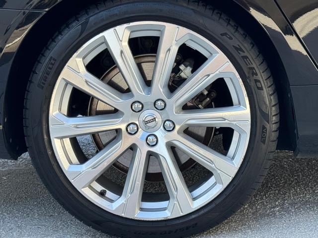 Ｖ９０ Ｔ８　ツインエンジン　ＡＷＤ　インスクリプション　禁煙車　Ｔ８ツインエンジンＡＷＤインスクリプション　ブラウンレザー　パノラマサンルーフ　パノラミックビュー　ベンチレーションシート　パワーリアゲート　ステアリングアシスト付ＢＬＩＳ　ＬＥＤデイライト（31枚目）