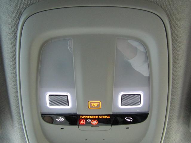 XC40 ウルトラ B4 AWD 弊社試乗車 Google搭載 前後シートヒーター 全車速追従クルーズコントロール パイロットアシスト 360度ビューモニター(37枚目)