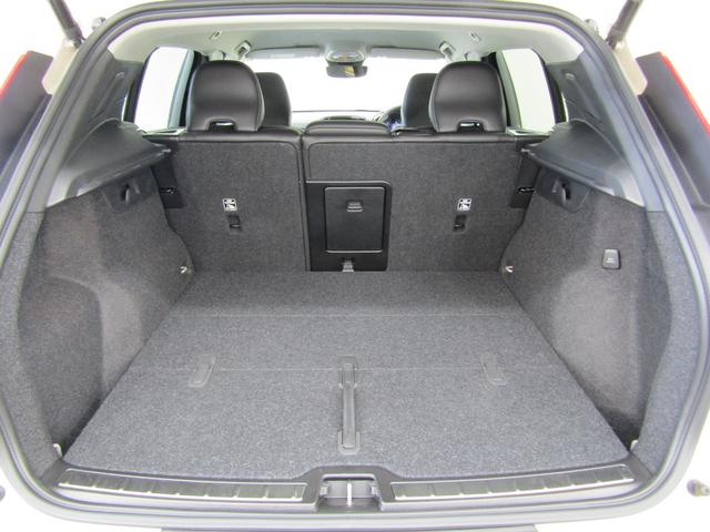 XC40 ウルトラ B4 AWD 弊社試乗車 Google搭載 前後シートヒーター 全車速追従クルーズコントロール パイロットアシスト 360度ビューモニター(40枚目)