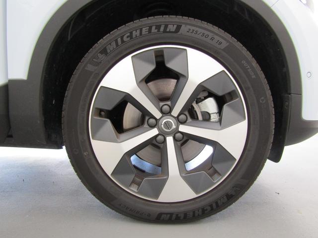 ＸＣ４０ ウルトラ　Ｂ４　ＡＷＤ　弊社試乗車　Ｇｏｏｇｌｅ搭載　前後シートヒーター　全車速追従クルーズコントロール　パイロットアシスト　３６０度ビューモニター（12枚目）