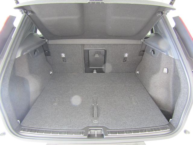 ＸＣ４０ ウルトラ　Ｂ４　ＡＷＤ　弊社試乗車　Ｇｏｏｇｌｅ搭載　前後シートヒーター　全車速追従クルーズコントロール　パイロットアシスト　３６０度ビューモニター（38枚目）