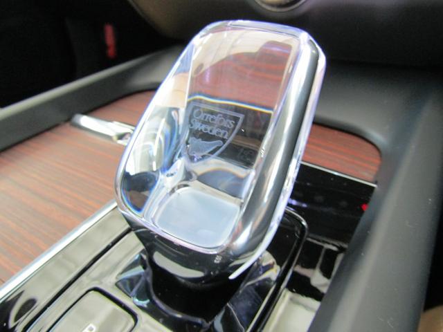 Ｖ６０ クロスカントリー　ウルトラ　Ｂ５　ＡＷＤ　弊社試乗車　Ｇｏｏｇｌｅ搭載　前席シートヒーター　全車速追従クルーズコントロール　パイロットアシスト　３６０度ビューモニター（26枚目）