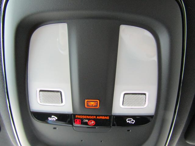 Ｖ６０ クロスカントリー　ウルトラ　Ｂ５　ＡＷＤ　弊社試乗車　Ｇｏｏｇｌｅ搭載　前席シートヒーター　全車速追従クルーズコントロール　パイロットアシスト　３６０度ビューモニター（36枚目）