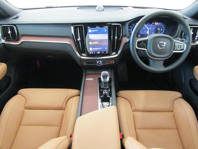 V60 クロスカントリー ウルトラ B5 AWD 弊社試乗車 Google搭載 前席シートヒーター 全車速追従クルーズコントロール パイロットアシスト 360度ビューモニター(2枚目)