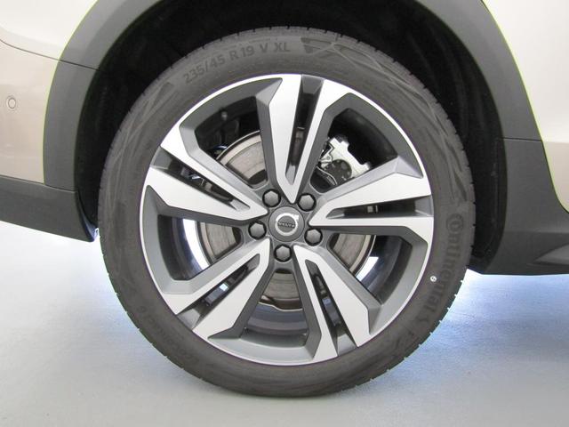 V60 クロスカントリー ウルトラ B5 AWD 弊社試乗車 Google搭載 前席シートヒーター 全車速追従クルーズコントロール パイロットアシスト 360度ビューモニター(11枚目)
