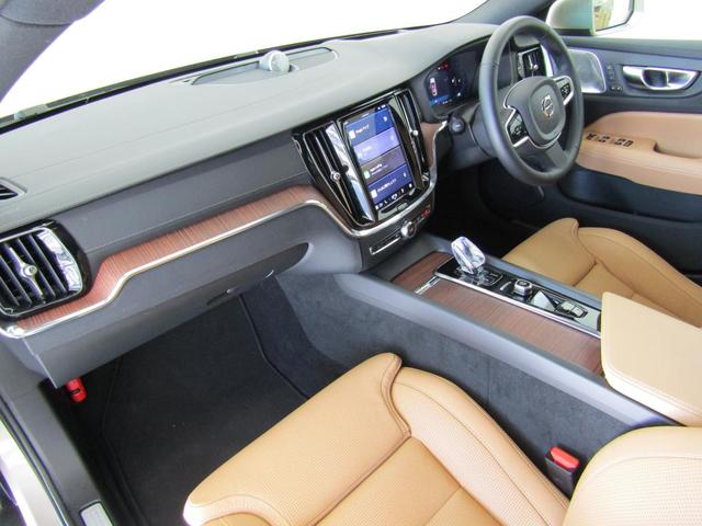 V60 クロスカントリー ウルトラ B5 AWD 弊社試乗車 Google搭載 前席シートヒーター 全車速追従クルーズコントロール パイロットアシスト 360度ビューモニター(21枚目)