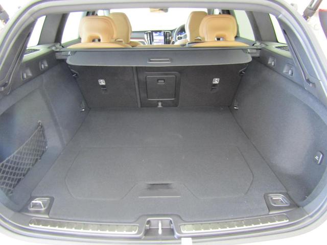 V60 クロスカントリー ウルトラ B5 AWD 弊社試乗車 Google搭載 前席シートヒーター 全車速追従クルーズコントロール パイロットアシスト 360度ビューモニター(39枚目)