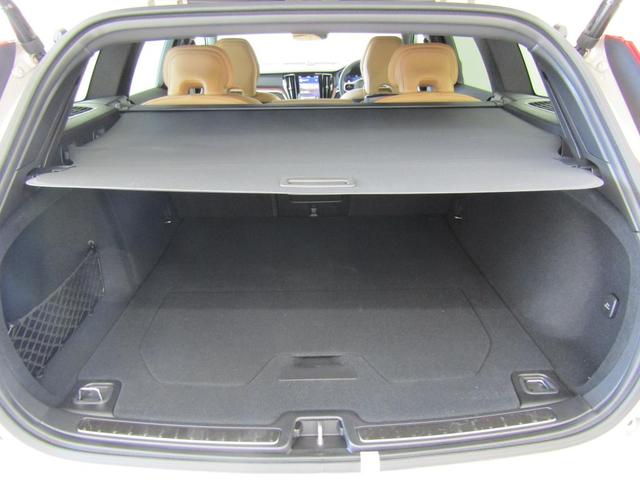 V60 クロスカントリー ウルトラ B5 AWD 弊社試乗車 Google搭載 前席シートヒーター 全車速追従クルーズコントロール パイロットアシスト 360度ビューモニター(40枚目)