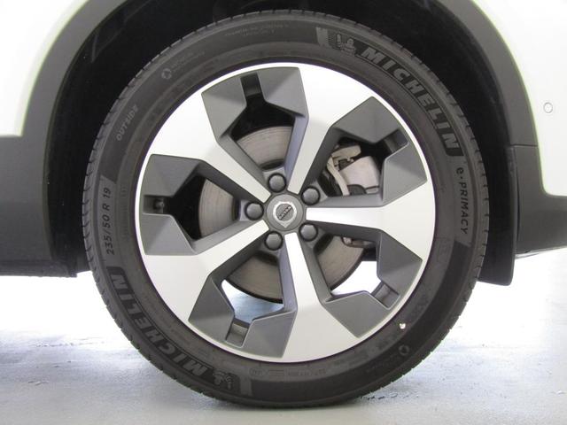 �t����������������p�P�X�C���`�A���~�z�C�[���𑕔��B