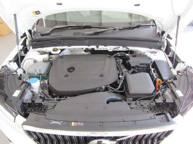 �Q���b�^�[�^�[�{�`���[�W���[�t�K�\�����G���W���ƂS�W�u�o�b�e���[�쓮�h�r�f�l�ŁA�\���ȃp���[��ۂ��Ȃ���Â��ȑ�����������܂��B