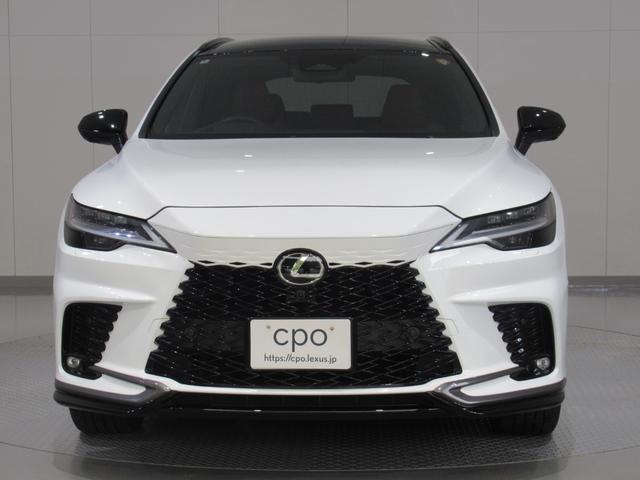 RX RX500h Fスポーツパフォーマンス レクサス認定中古車CPO ルーフレール パノラマルーフ 輻射ヒーター ロングラケージマット スポーティーエアロパッケージ(2枚目)