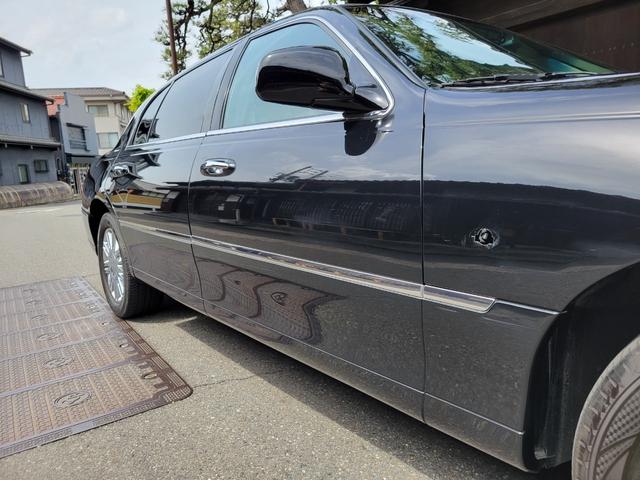 LINCOLN LINCOLN TOWNCAR