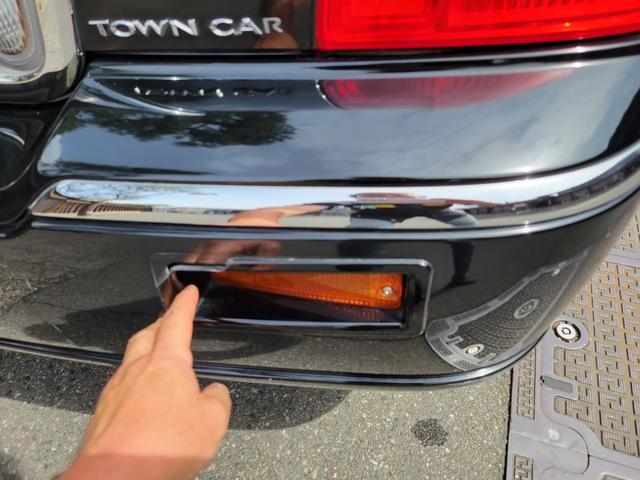 LINCOLN LINCOLN TOWNCAR