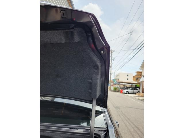 LINCOLN LINCOLN TOWNCAR