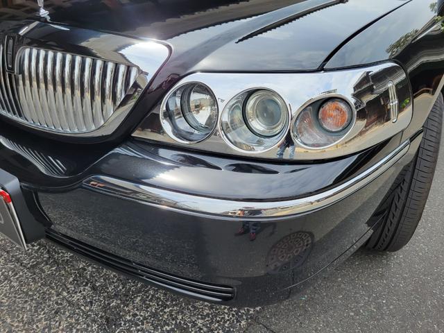 LINCOLN LINCOLN TOWNCAR