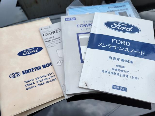 LINCOLN LINCOLN TOWNCAR