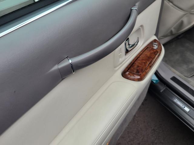 LINCOLN LINCOLN TOWNCAR SIGNATURE