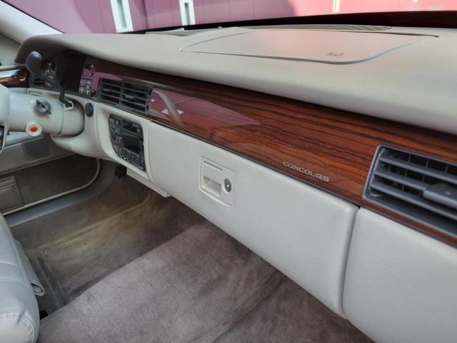 キャデラックコンコース エグゼクティブ 実走46000キロ ディーラー車 整備済み車(7枚目)