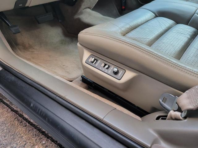 キャデラックコンコース エグゼクティブ 実走46000キロ ディーラー車 整備済み車(10枚目)