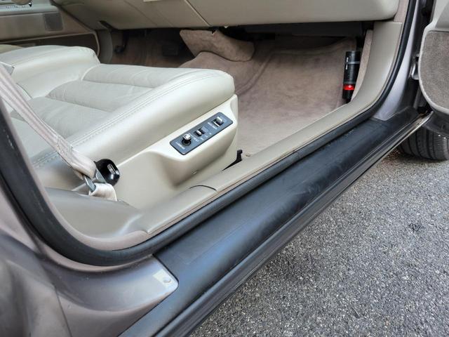 キャデラックコンコース エグゼクティブ 実走46000キロ ディーラー車 整備済み車(16枚目)