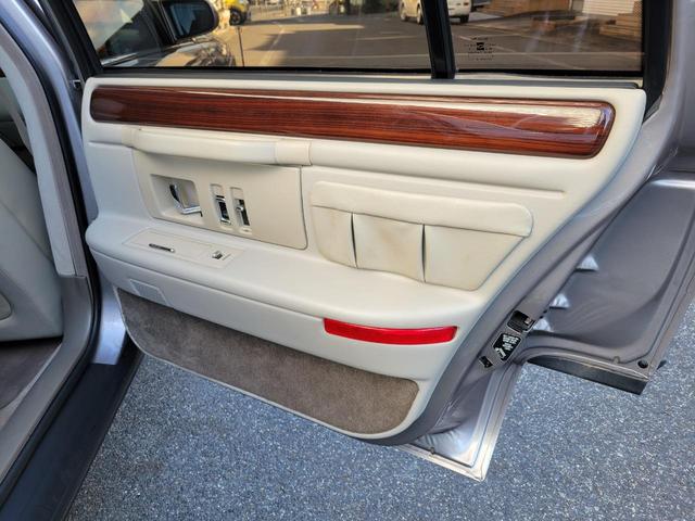 キャデラックコンコース エグゼクティブ 実走46000キロ ディーラー車 整備済み車(23枚目)