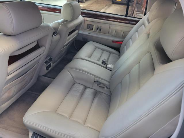 キャデラックコンコース エグゼクティブ 実走46000キロ ディーラー車 整備済み車(25枚目)