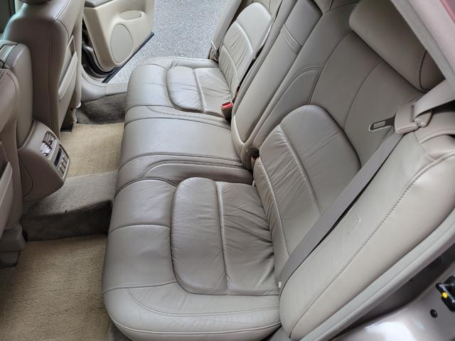 キャデラックドゥビル ＤＨＳ　ナイトビジョン　実走３２０００キロ　２オーナー車　整備済み車（21枚目）