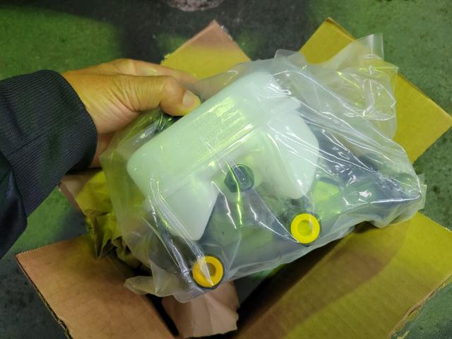 キャデラックドゥビル ＤＨＳ　ナイトビジョン　実走３２０００キロ　２オーナー車　整備済み車（60枚目）