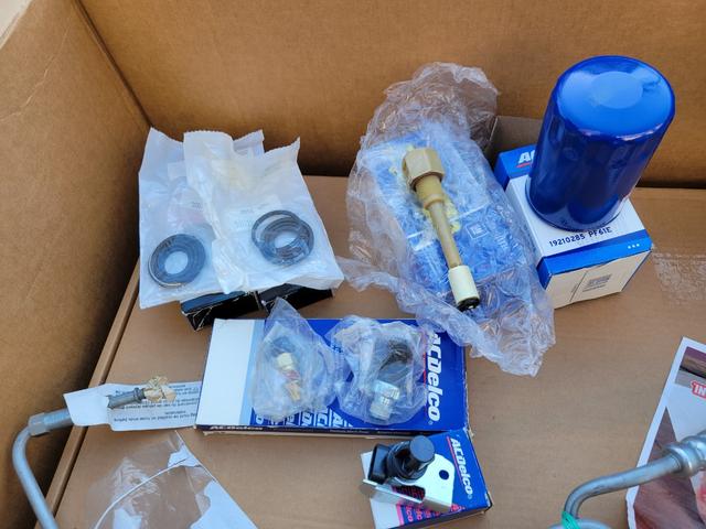 キャデラックドゥビル ＤＨＳ　ナイトビジョン　実走３２０００キロ　２オーナー車　整備済み車（62枚目）