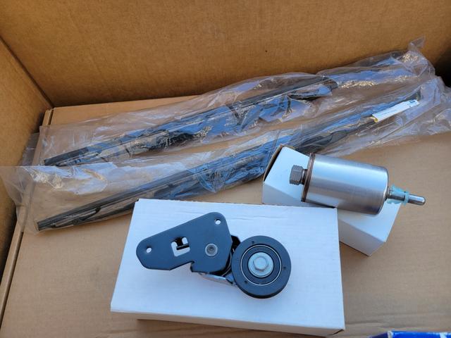 キャデラックドゥビル ＤＨＳ　ナイトビジョン　実走３２０００キロ　２オーナー車　整備済み車（64枚目）