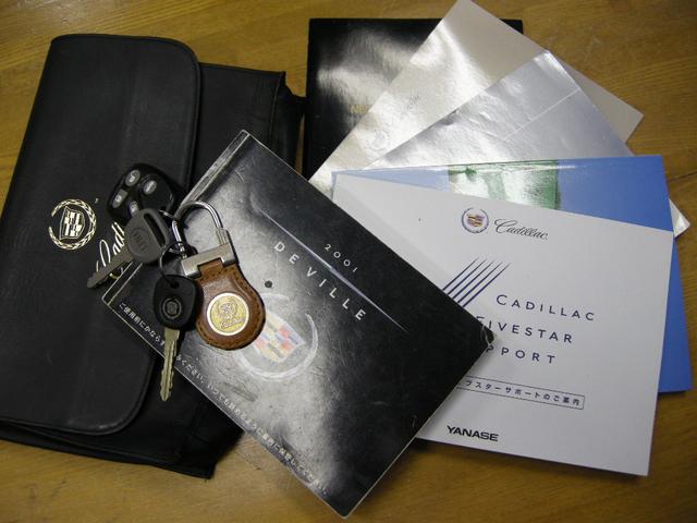 キャデラックドゥビル ＤＨＳ　ナイトビジョン　実走３２０００キロ　２オーナー車　整備済み車（65枚目）