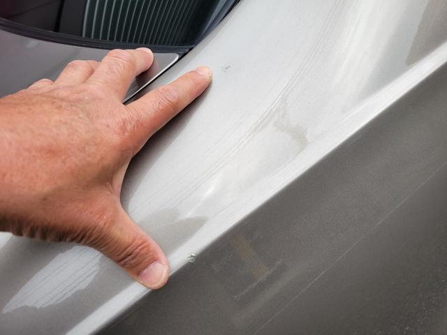 キャデラックドゥビル ＤＨＳ　ナイトビジョン　実走３２０００キロ　２オーナー車　整備済み車（80枚目）