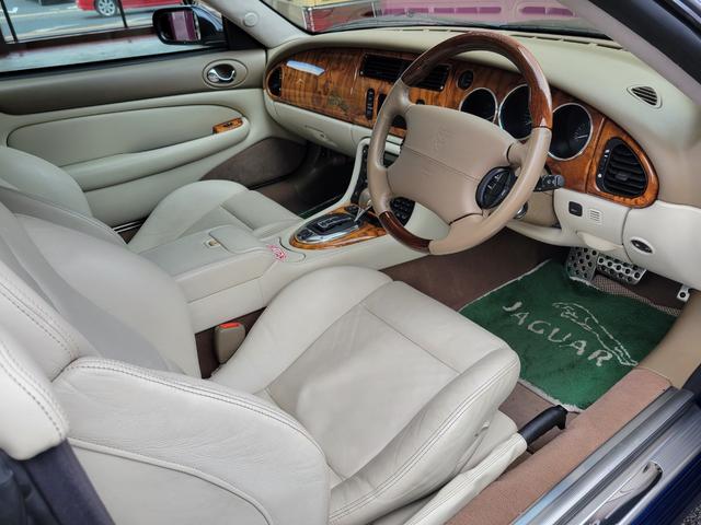 ジャガーその他  XKRコンバーチブルEパック限定車 実走48000キロ(3枚目)