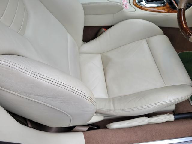 ジャガーその他  XKRコンバーチブルEパック限定車 実走48000キロ(4枚目)