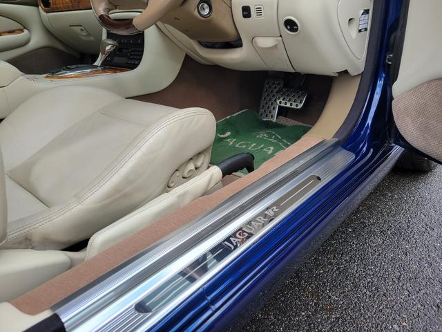 ジャガーその他  XKRコンバーチブルEパック限定車 実走48000キロ(16枚目)