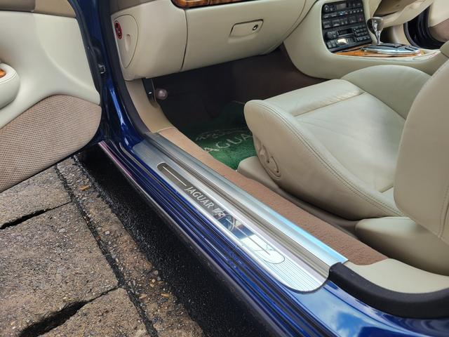 ジャガーその他  XKRコンバーチブルEパック限定車 実走48000キロ(21枚目)