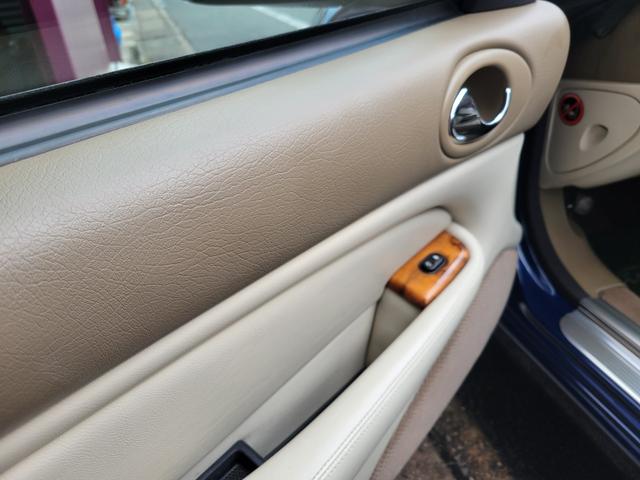 ジャガーその他  XKRコンバーチブルEパック限定車 実走48000キロ(25枚目)