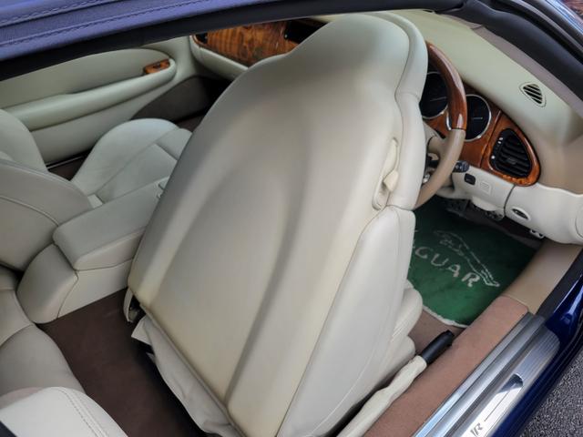 ジャガーその他  XKRコンバーチブルEパック限定車 実走48000キロ(29枚目)