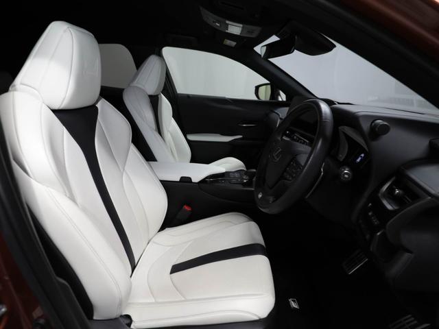 ＵＸ ＵＸ３００ｈ　Ｆスポーツ　ＣＰＯレクサス認定中古車　ＴＲＤフルエアロ　ルーフレール　シートベンチレーション　カラーヘッドアップディスプレイ　パノラミックビューモニター　ドライブレコーダー（10枚目）