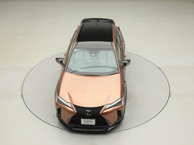 ＵＸ ＵＸ３００ｈ　Ｆスポーツ　ＣＰＯレクサス認定中古車　ＴＲＤフルエアロ　ルーフレール　シートベンチレーション　カラーヘッドアップディスプレイ　パノラミックビューモニター　ドライブレコーダー（24枚目）