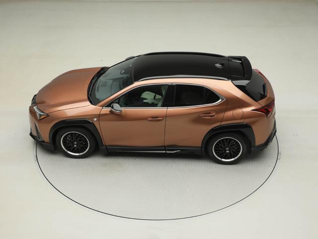 ＵＸ ＵＸ３００ｈ　Ｆスポーツ　ＣＰＯレクサス認定中古車　ＴＲＤフルエアロ　ルーフレール　シートベンチレーション　カラーヘッドアップディスプレイ　パノラミックビューモニター　ドライブレコーダー（25枚目）
