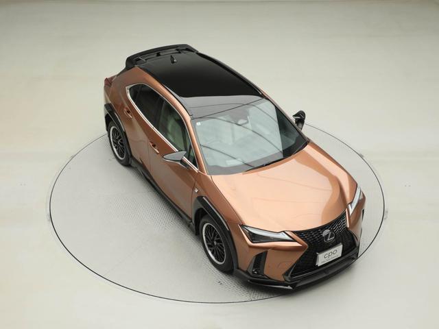 ＵＸ ＵＸ３００ｈ　Ｆスポーツ　ＣＰＯレクサス認定中古車　ＴＲＤフルエアロ　ルーフレール　シートベンチレーション　カラーヘッドアップディスプレイ　パノラミックビューモニター　ドライブレコーダー（27枚目）