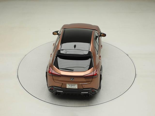 ＵＸ ＵＸ３００ｈ　Ｆスポーツ　ＣＰＯレクサス認定中古車　ＴＲＤフルエアロ　ルーフレール　シートベンチレーション　カラーヘッドアップディスプレイ　パノラミックビューモニター　ドライブレコーダー（31枚目）