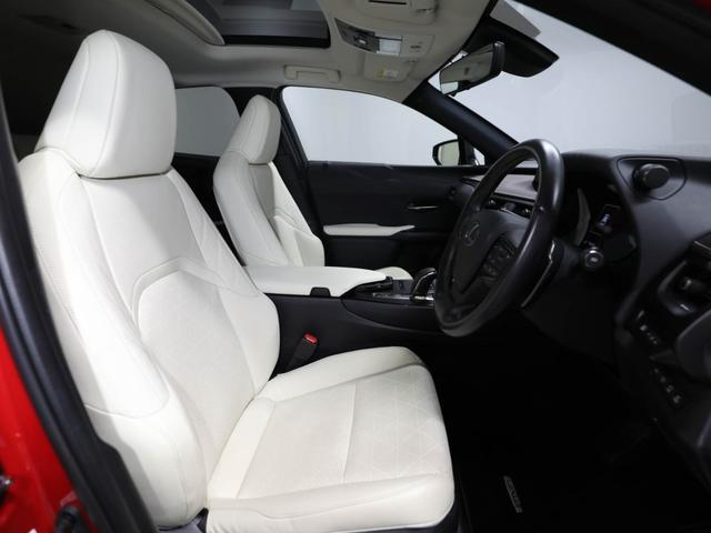 UX UX300e バージョンL CPOレクサス認定中古車 ムーンルーフ ブラインドスポットモニター カラーヘッドアップディスプレイ パノラミックビューモニター おくだけ充電(10枚目)